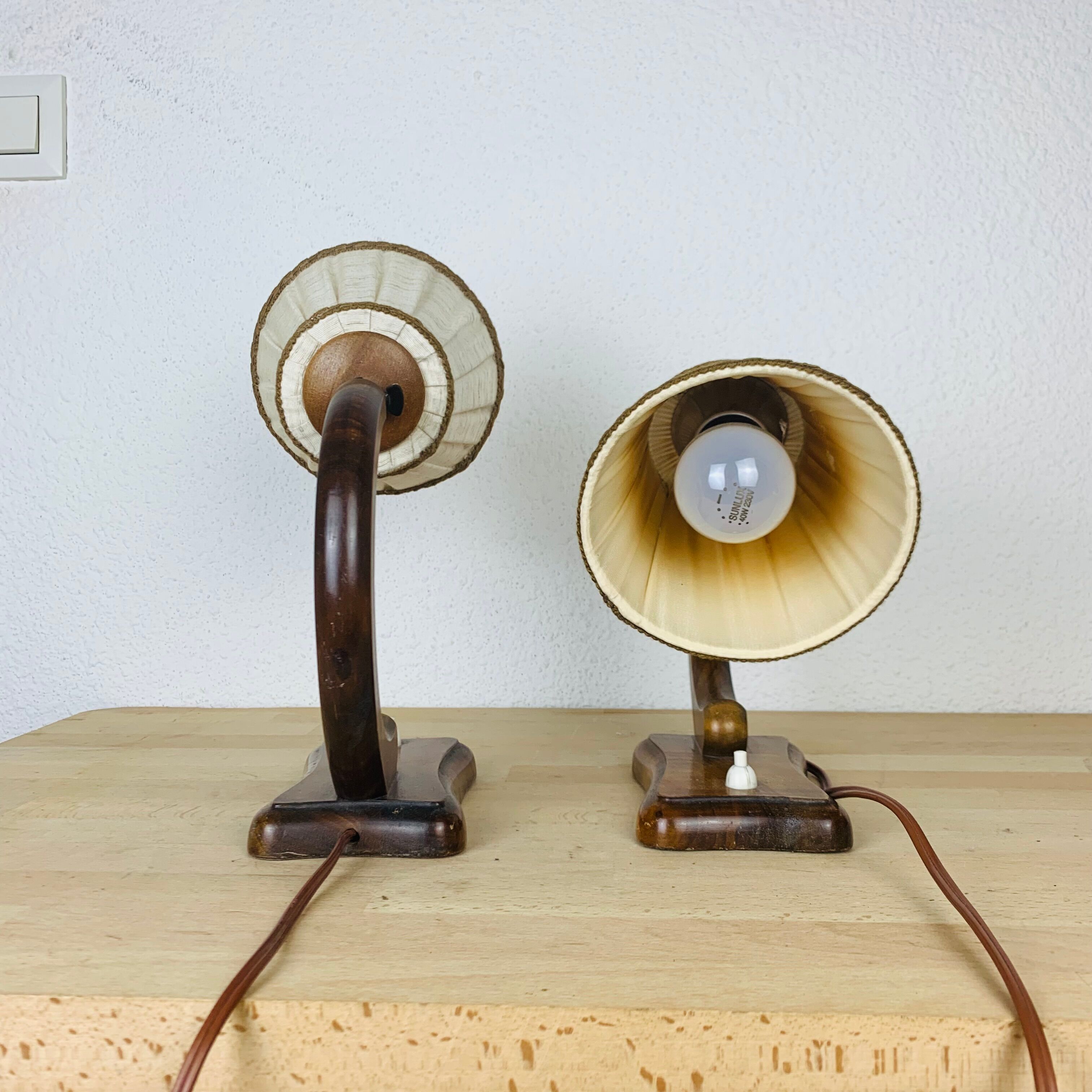 Paire de lampes art déco bois courbé