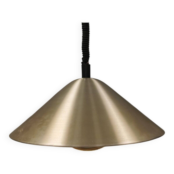 Lampe suspendue, probablement danoise et datant des années 1980.