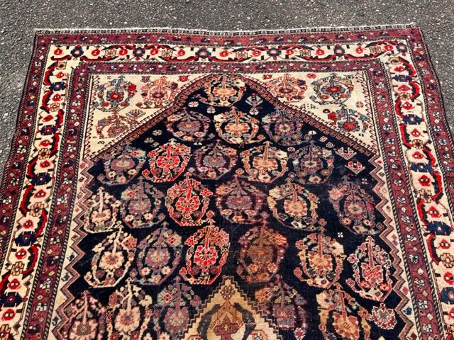 Antique kashkuli qashqai / Southwestern Persian carpet circa 1900