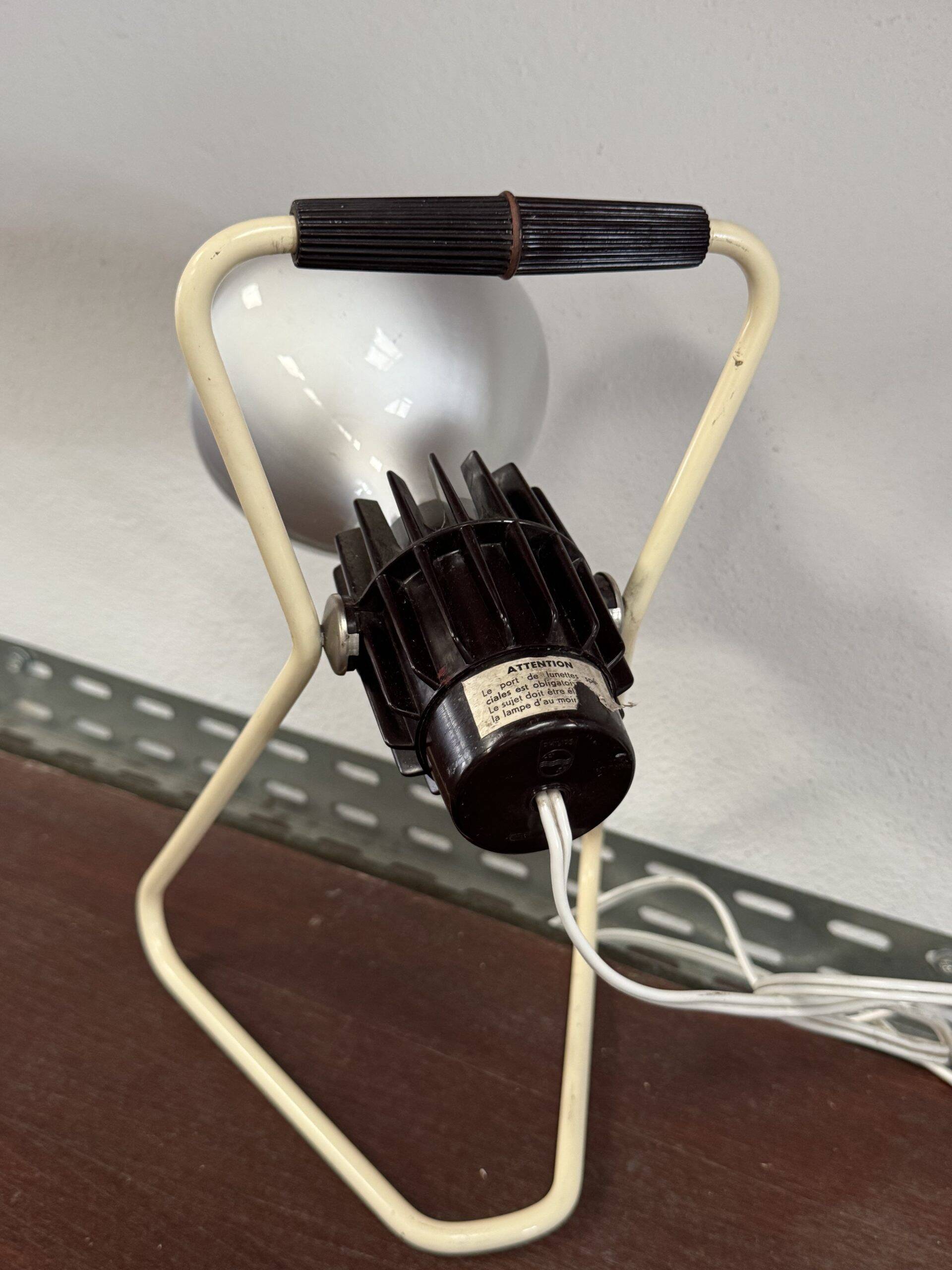 Philips lamp x Perriand