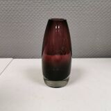 Timeless, mouth-blown glass vase, number 1365 by Tamara Aladin for Riihimäen Lasi Oy Finland 1960s