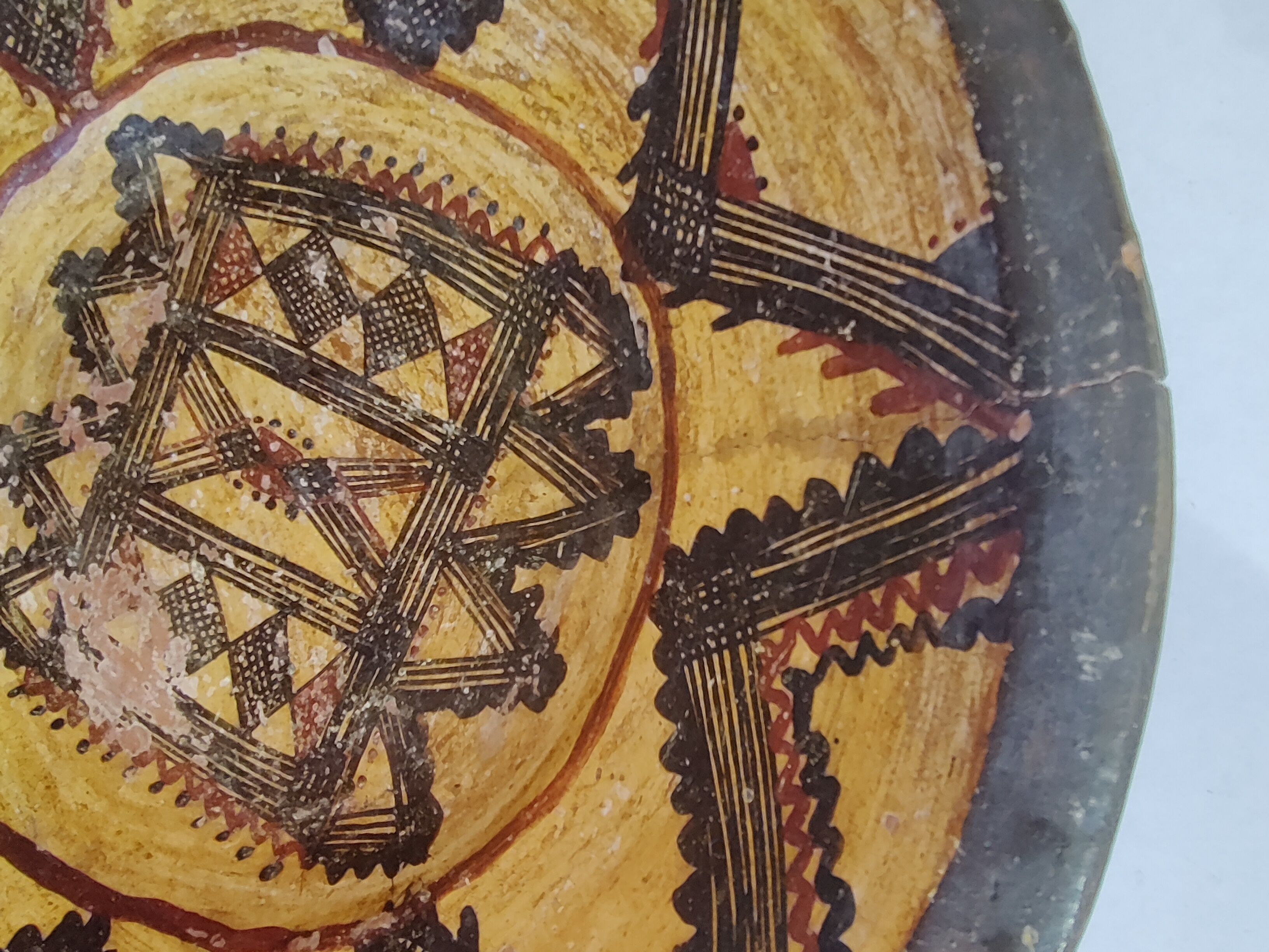 Berber Kabylie ceramic dish 33 cm before 1950
