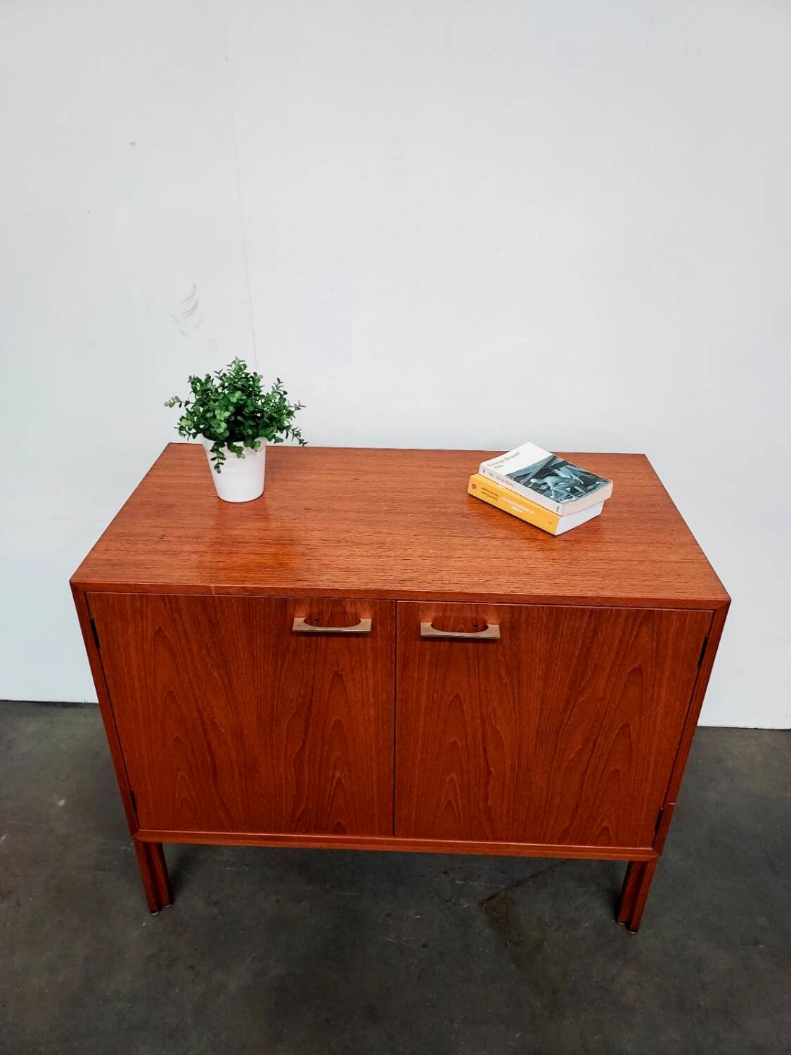 Vintage Danish Scandinavian sideboard - storage unit