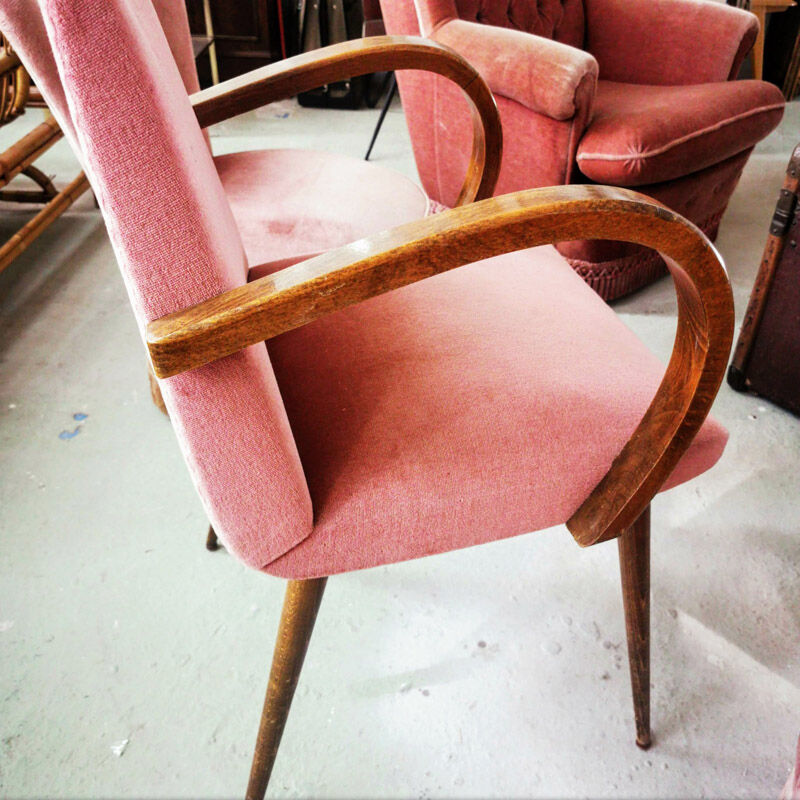 Pink velvet bridge chair