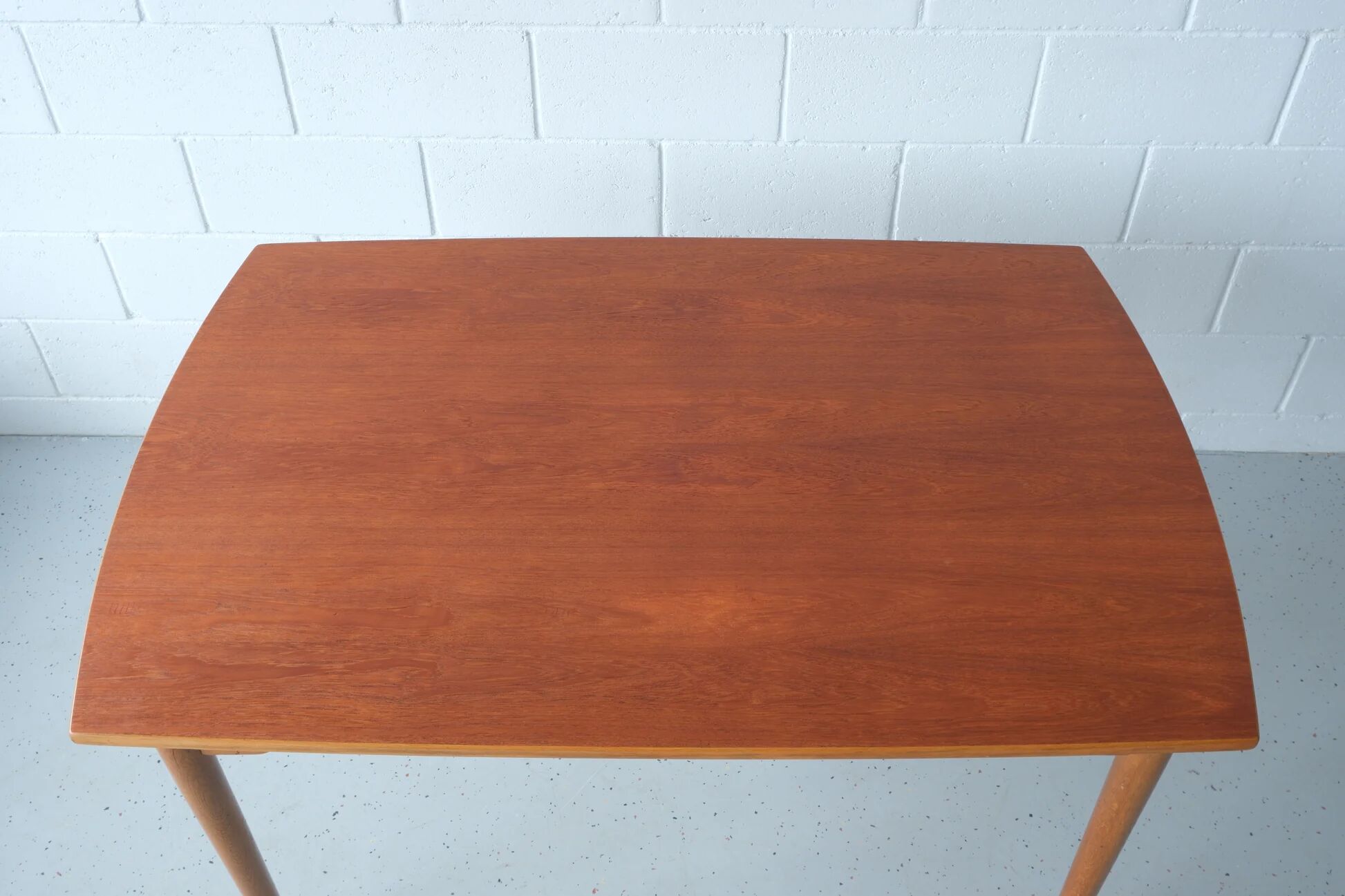 Table à manger en chêne danois et teck