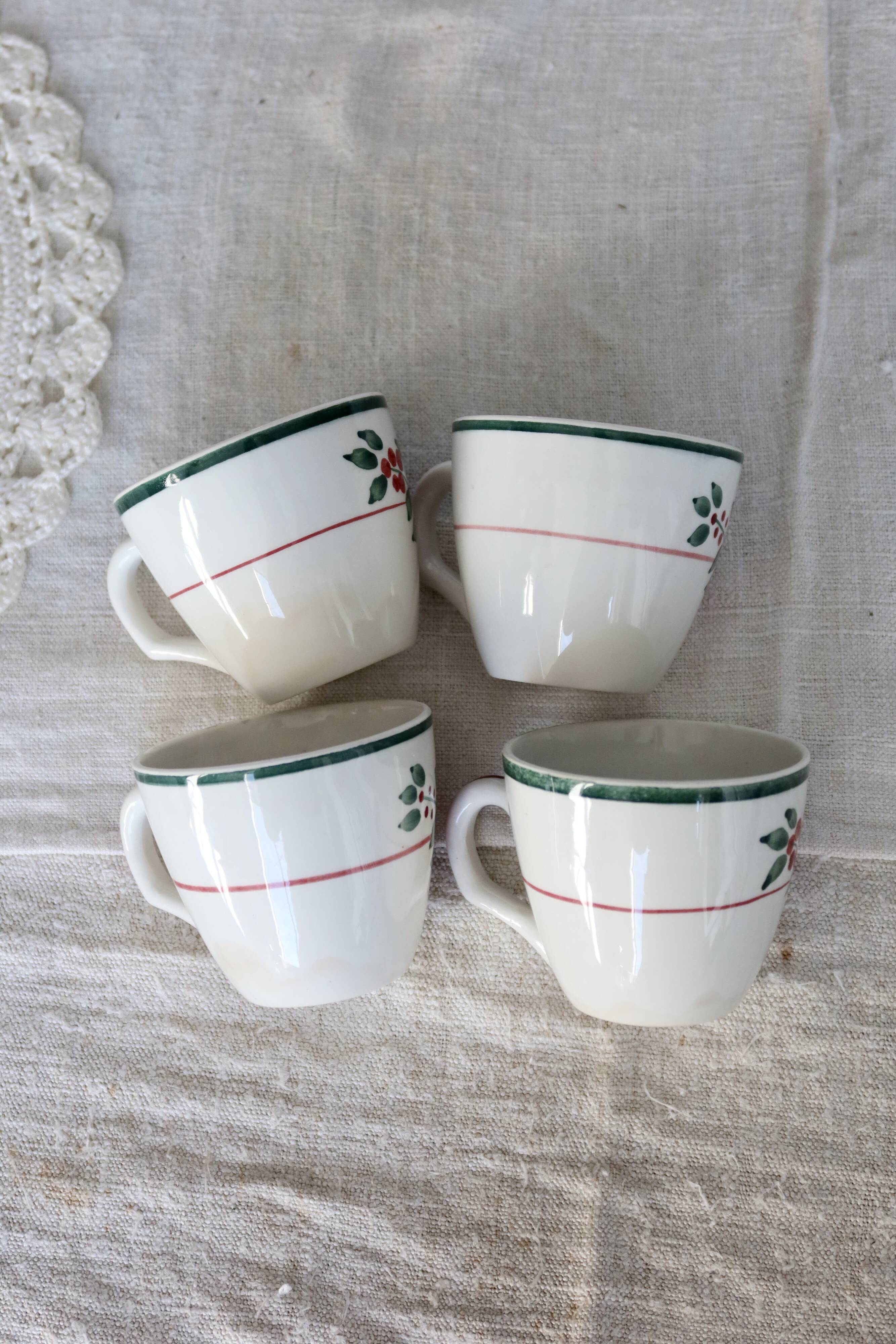 4 antique earthenware coffee cups – Creil & Montereau HBCM “Simone”