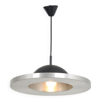 Lampe suspendue en aluminium des années 1970 par Raak, Pays-Bas