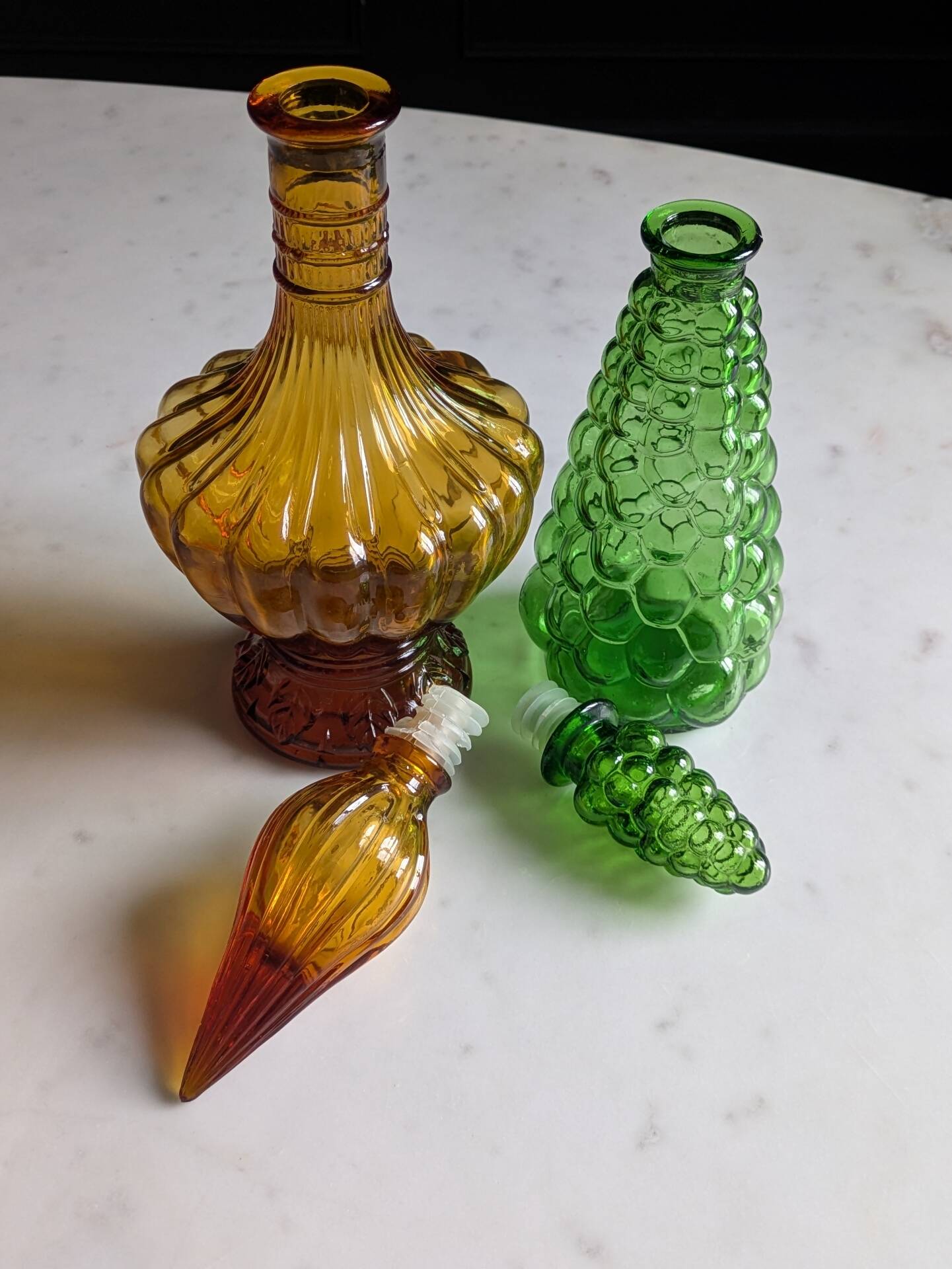 Pair of vintage Empoli style carafes from the 70s.