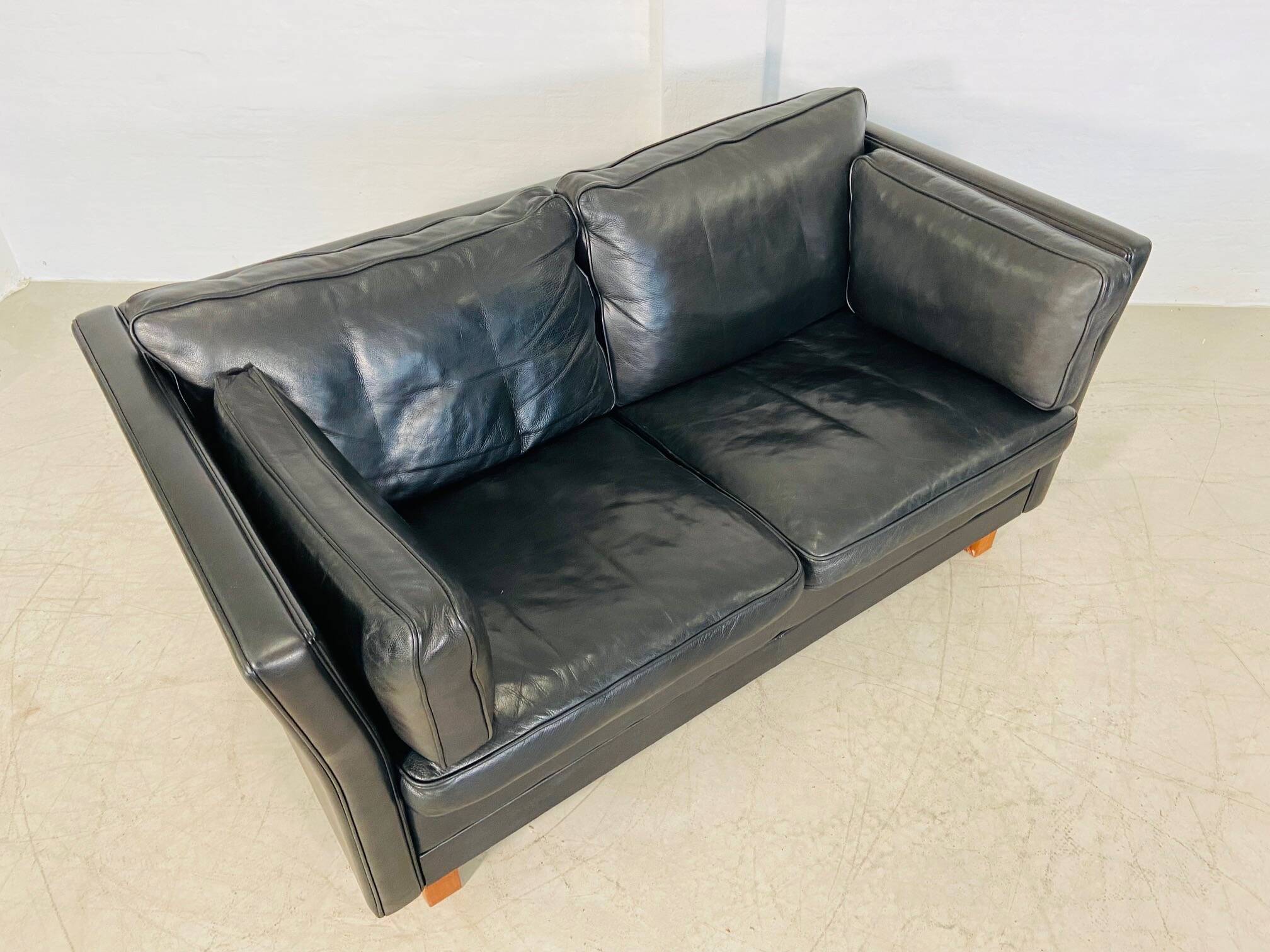Vintage retro danish mogens hansen 2 person black leather sofa
