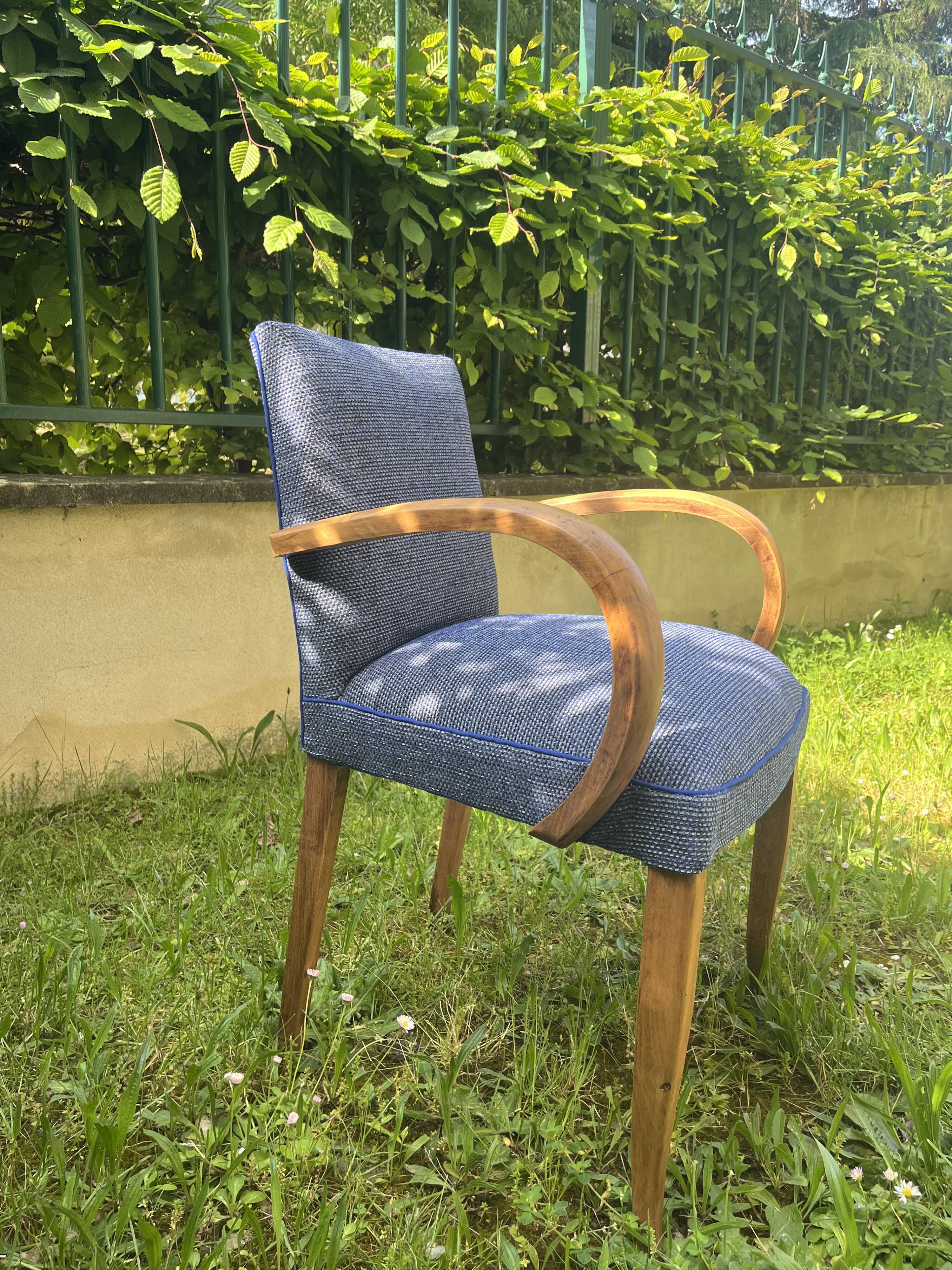 Bridge armchair