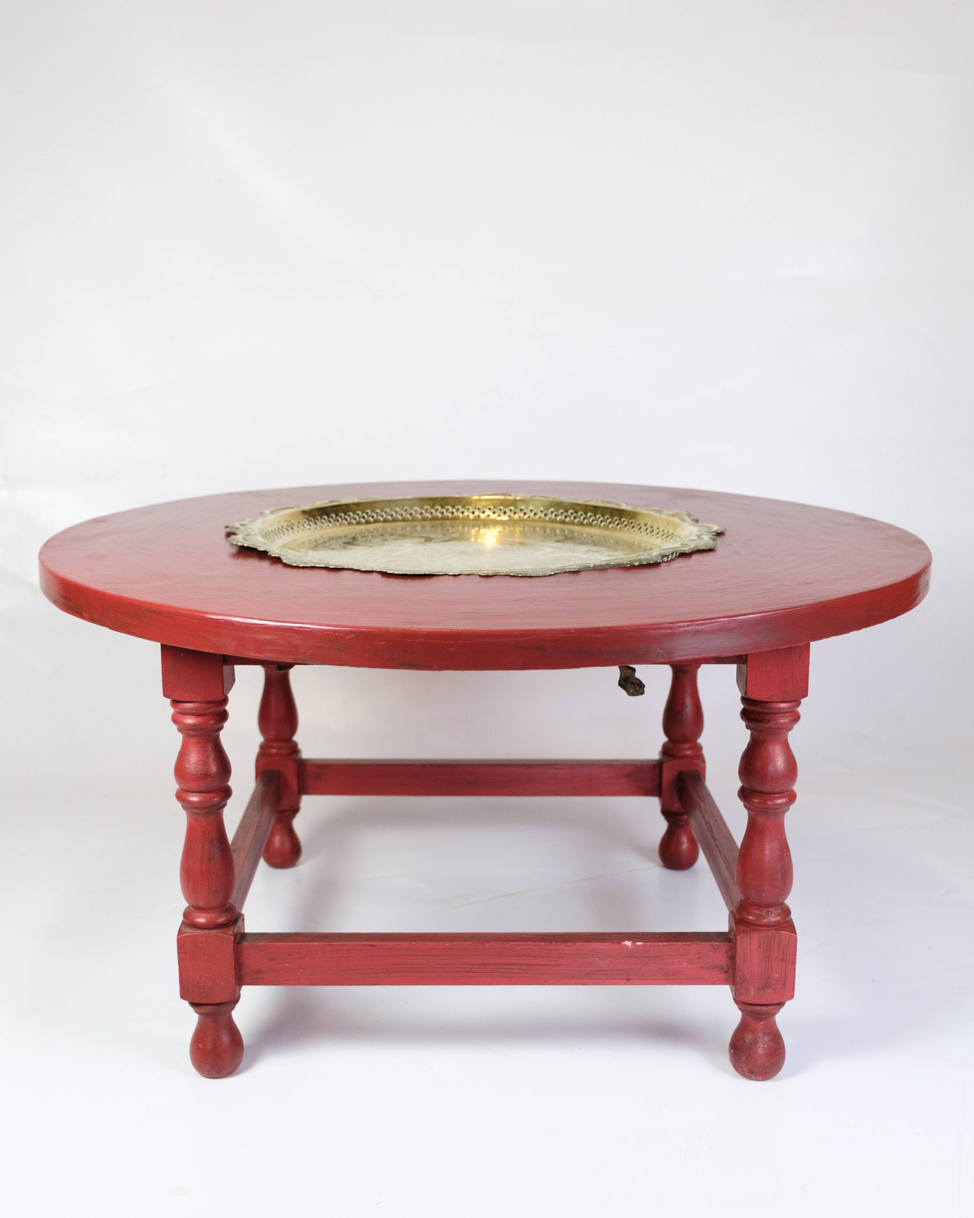 Antique Chinese Style Round Coffee Table With Bulit-in Brass Tray From 1890
