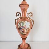 Decorative vase with gallant stage and brass frame