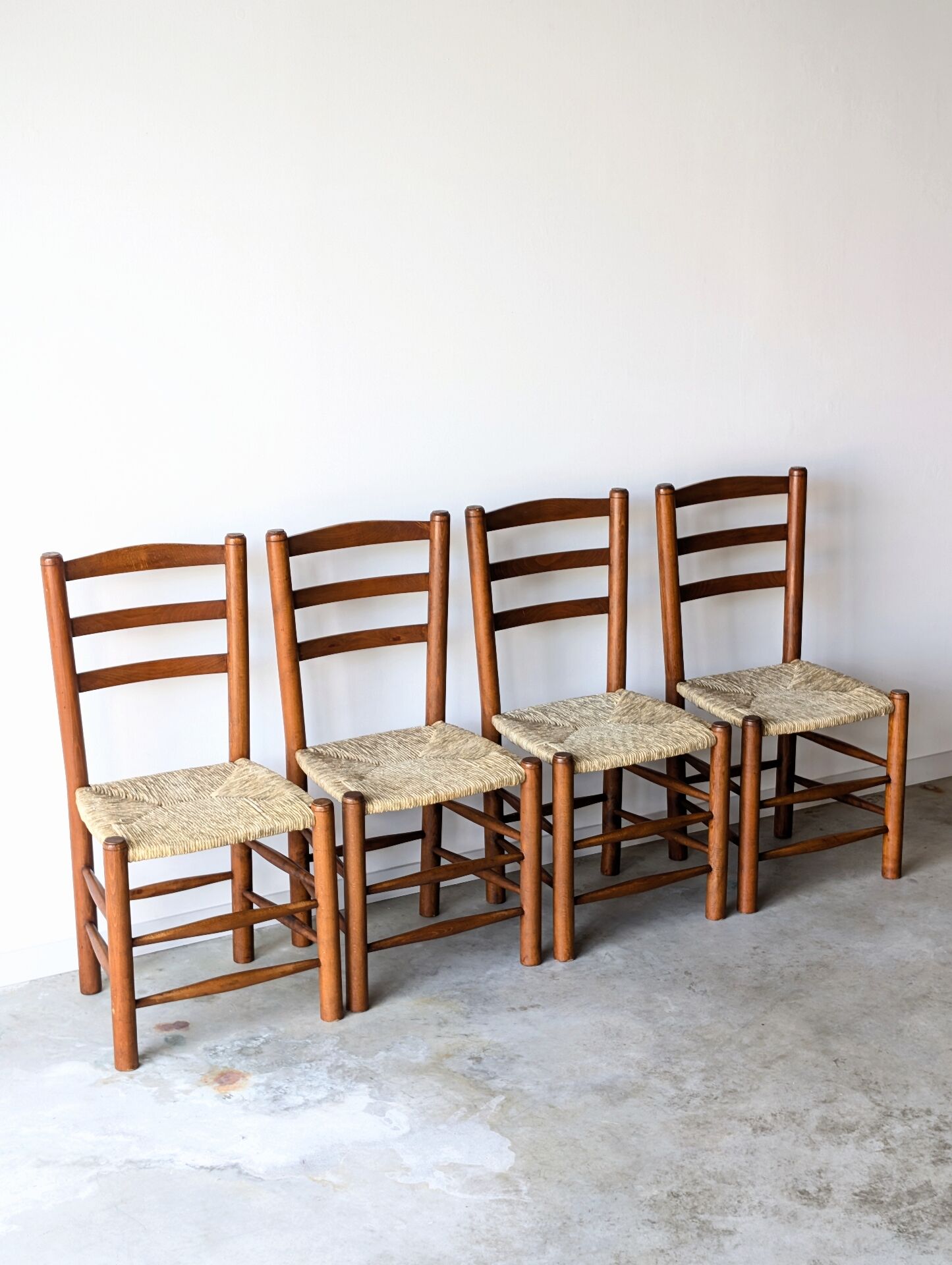 4 vintage brutalist wooden chairs by C. Perriand, 1960s 1970s