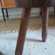 Tabouret tripode brutaliste