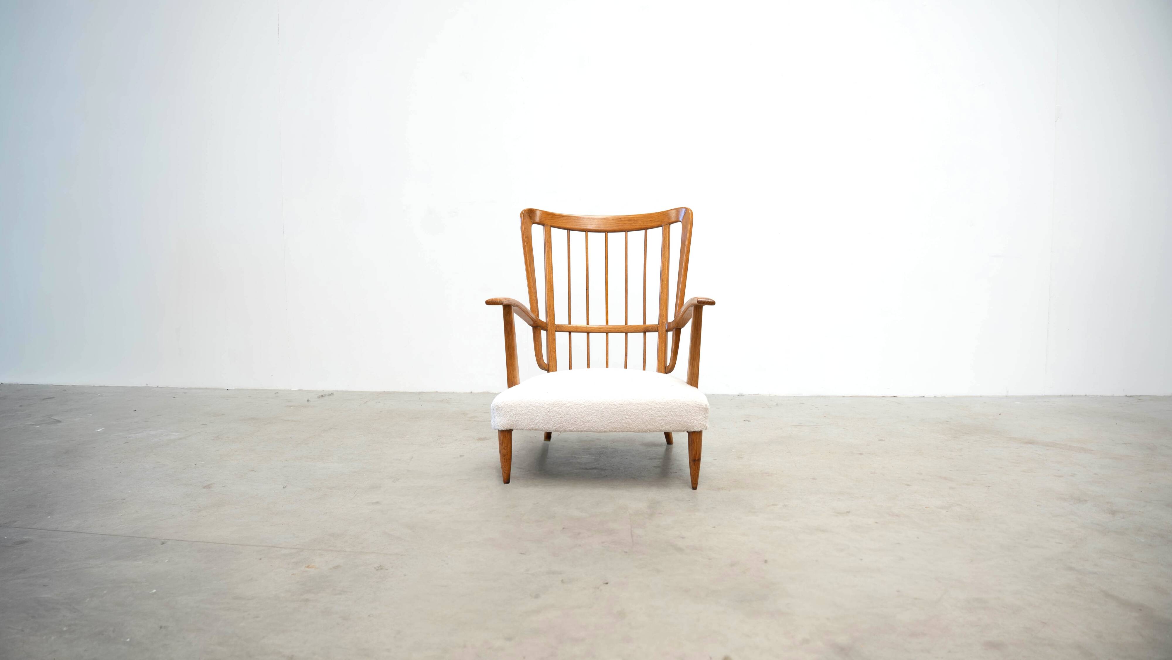 1970's Italian lounge chair inspired by Paolo Buffa