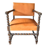 Armchair with lion head armrests