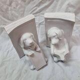 Dog bookends