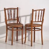 Anciennes chaises Thonet avec assise gravée (c.1920). Ensemble de 2 pièces
