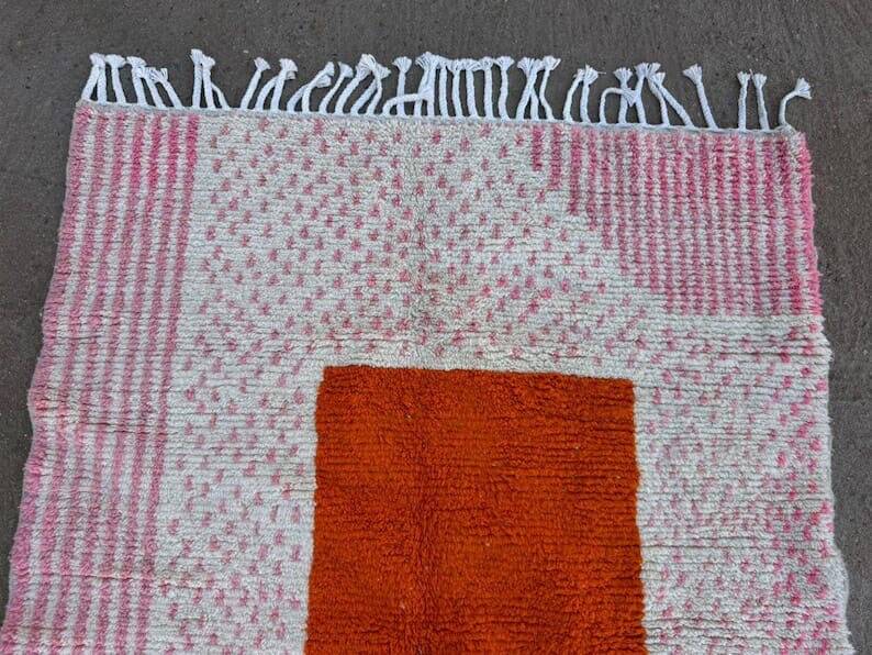 Hand-woven Berber Beni Ouraine rug