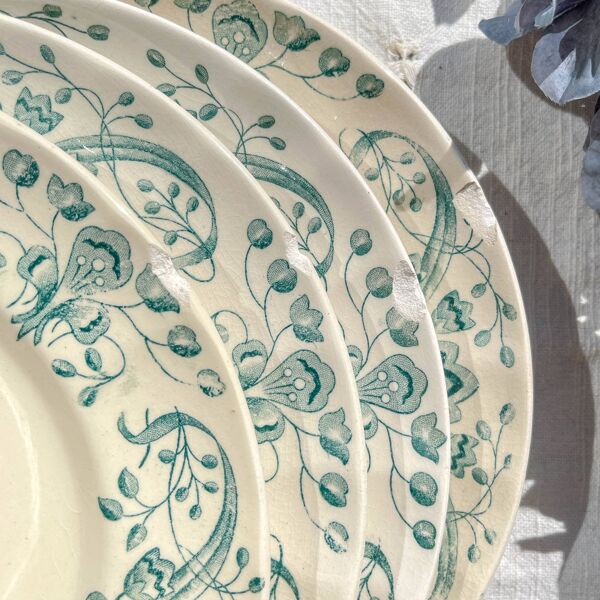 Lot de 8 Petites Assiettes Anciennes Terre de Fer ''Figuig'' Longchamp XIXe