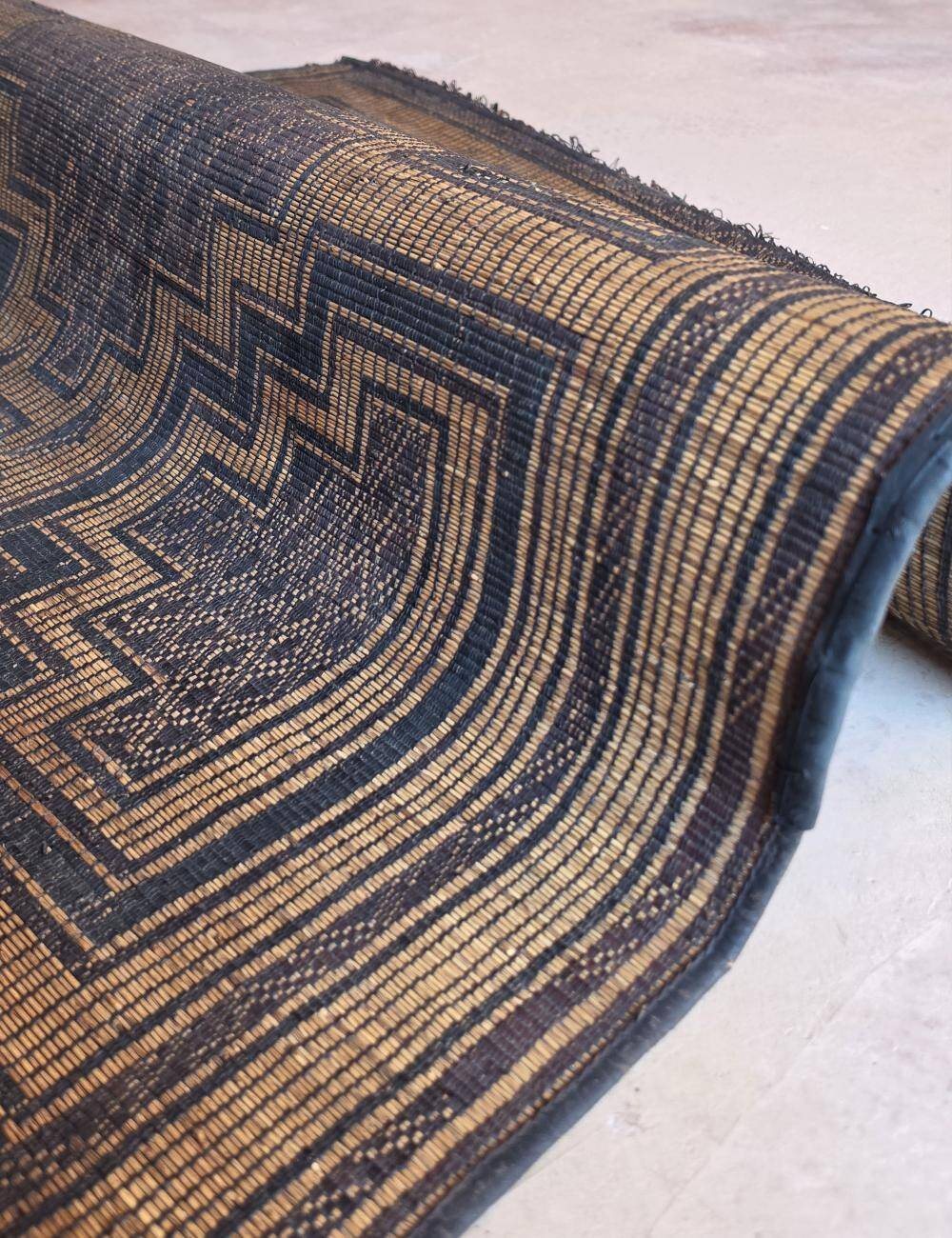 Wet Mauritanian - 102 x 115 cm