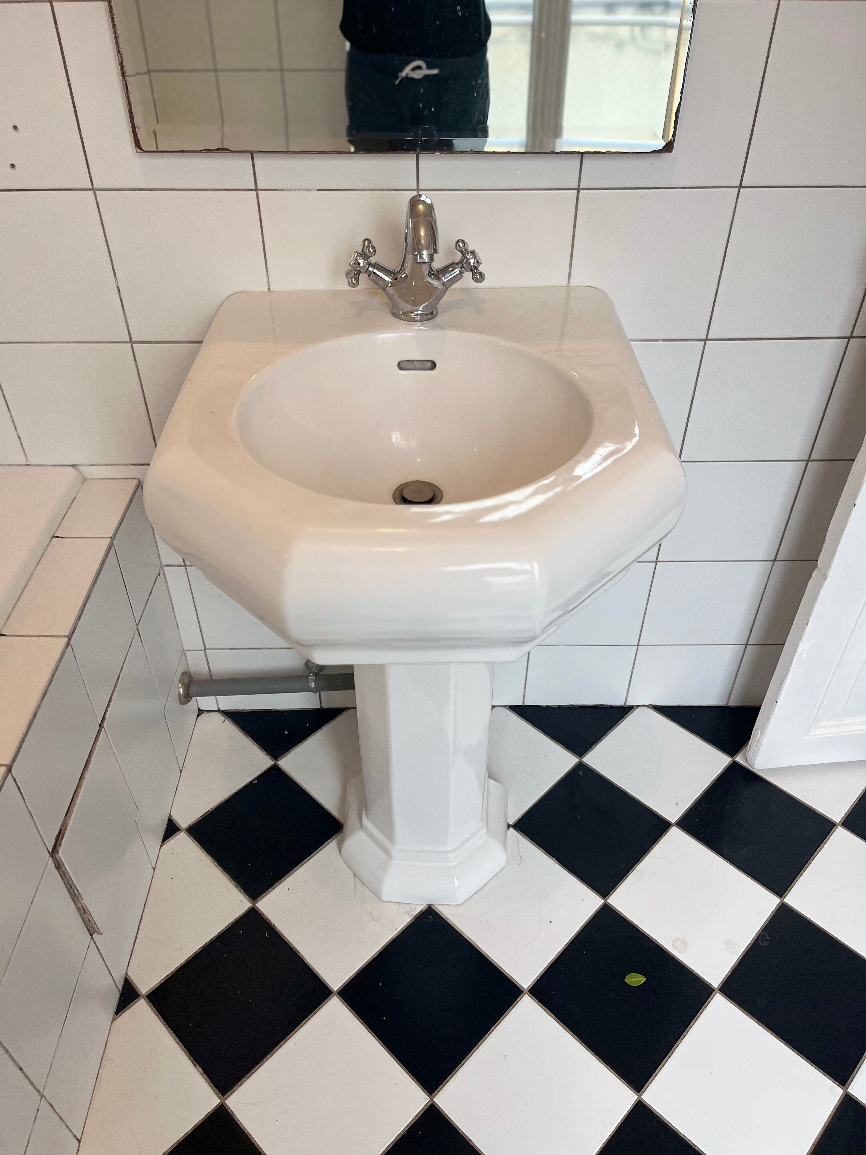 Villeroy & Boch washbasin