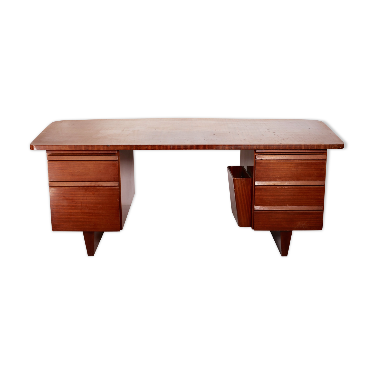Executive desk model Boomerang standard from De Coene
