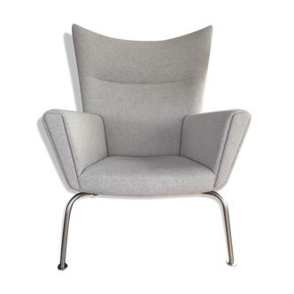 Fauteuil CH445 Wing édité par Carl Hansen & Son