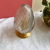 Vintage table lamp in chiseled glass - ogive glass globe