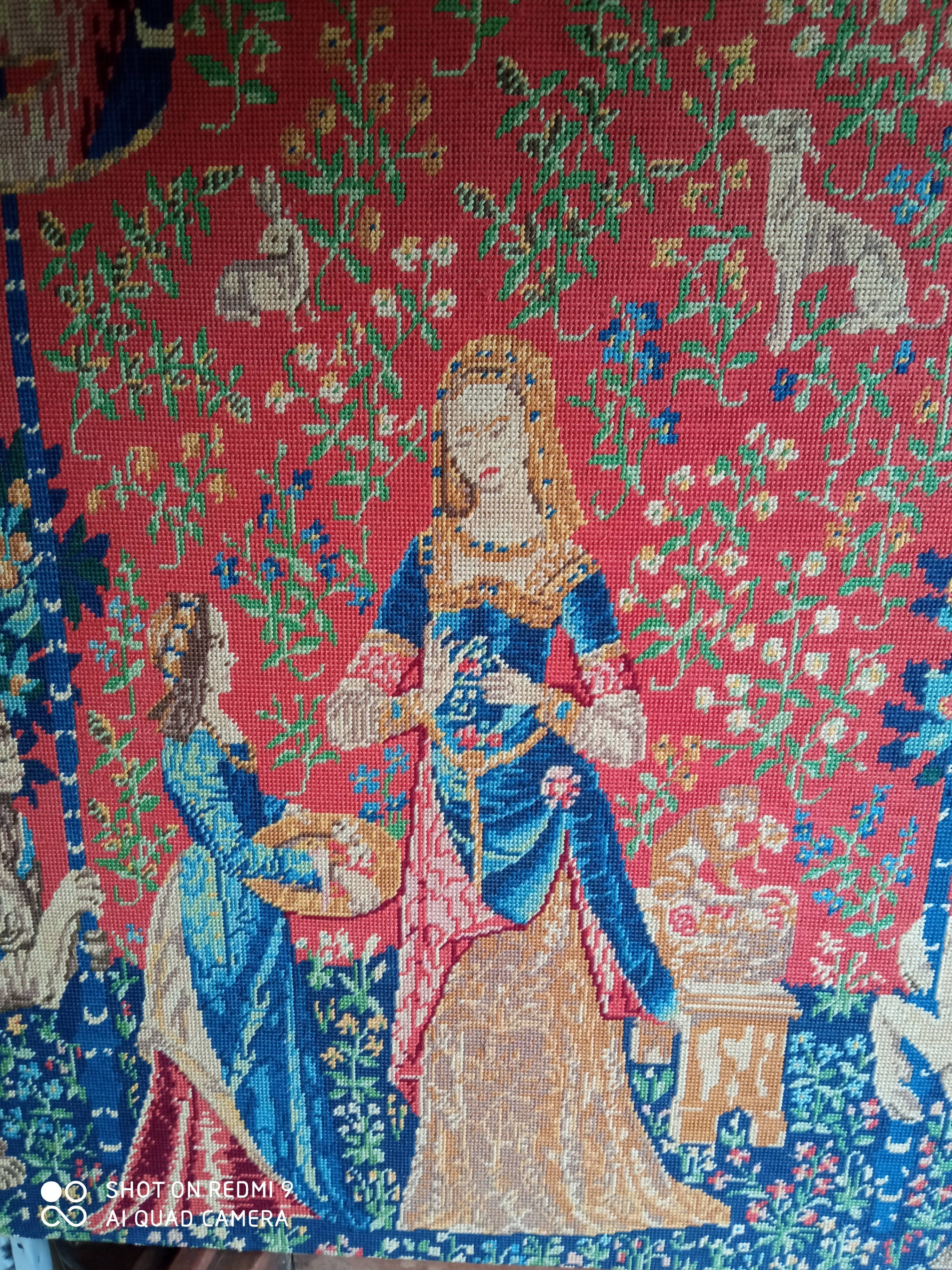 Old tapestry "Smell" of the lady with the unicorn