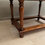 Beautiful walnut table of period XVlllth
