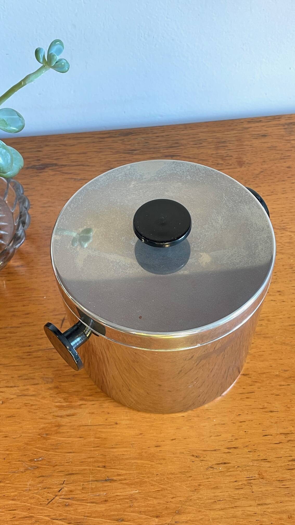 Ice cube tray by freddo therm - swiss patent international