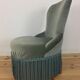 Fauteuil crapaud velours vert à franges