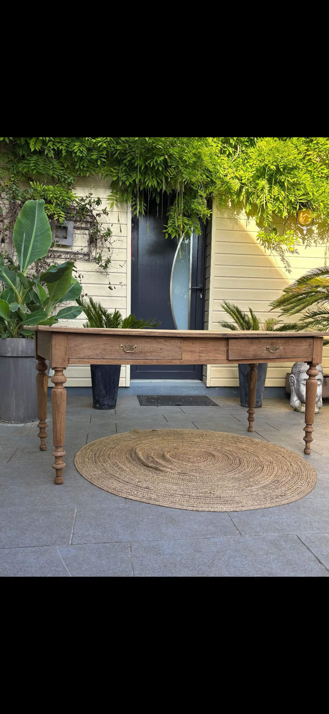 Table / desk