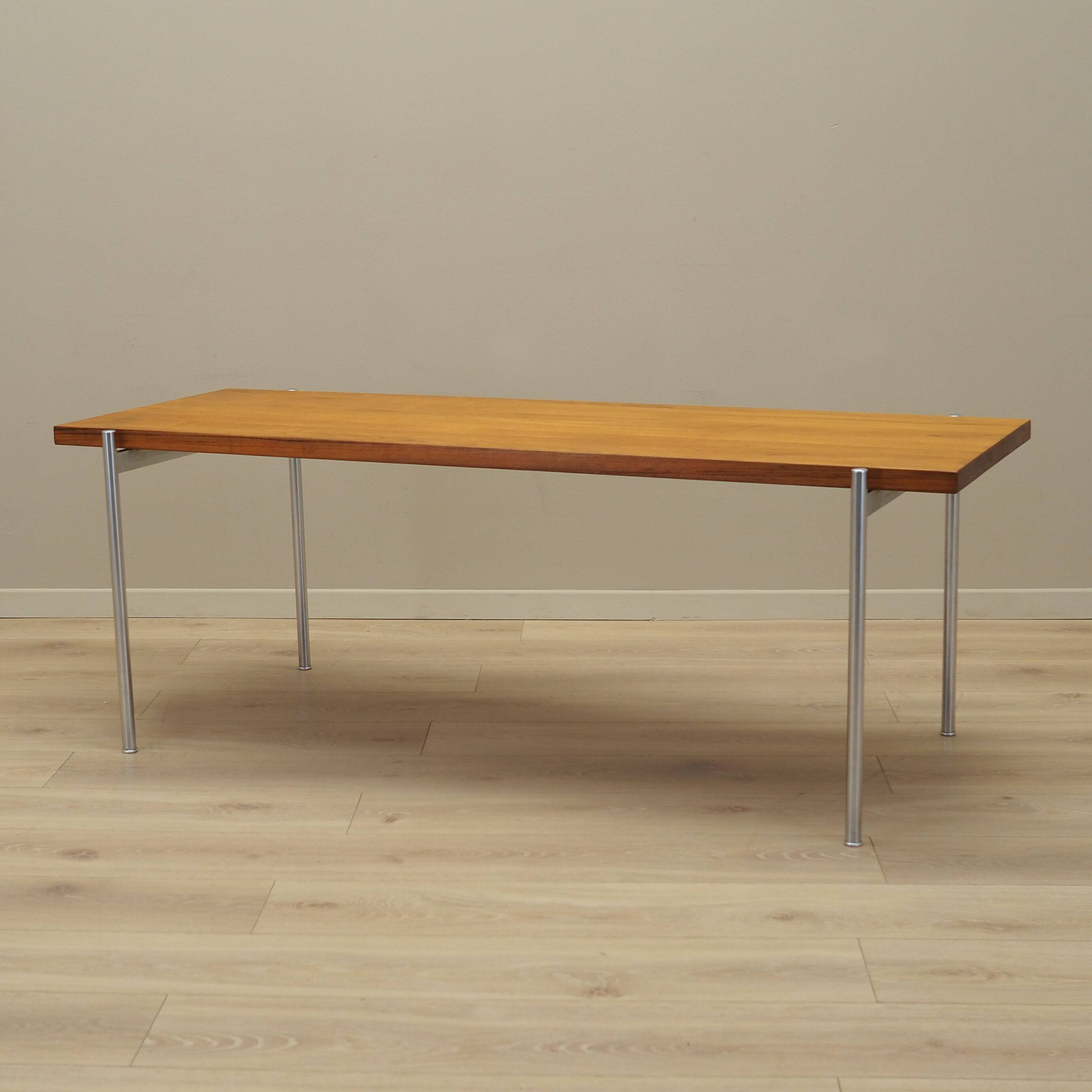 Teak coffee table, Danish design, 1970s, manufacturer: Fritz Hansen