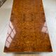 Table basse italienne laque loupe d’orme