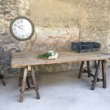 Àncienne table d’atelier sur tréteaux