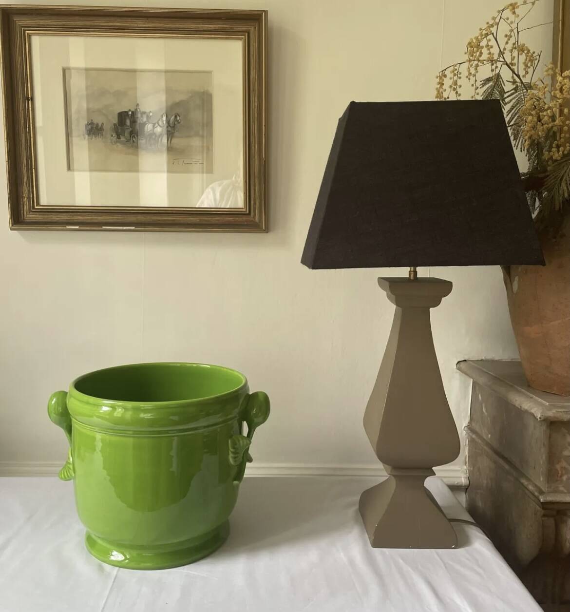 Glazed green cache-pot