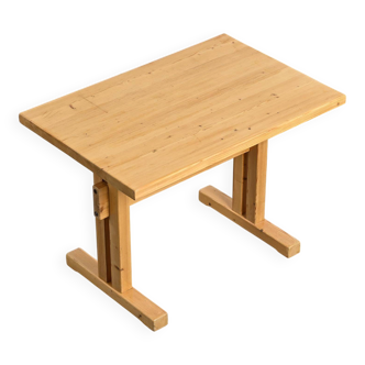 Solid wood table, Les Arcs, France.