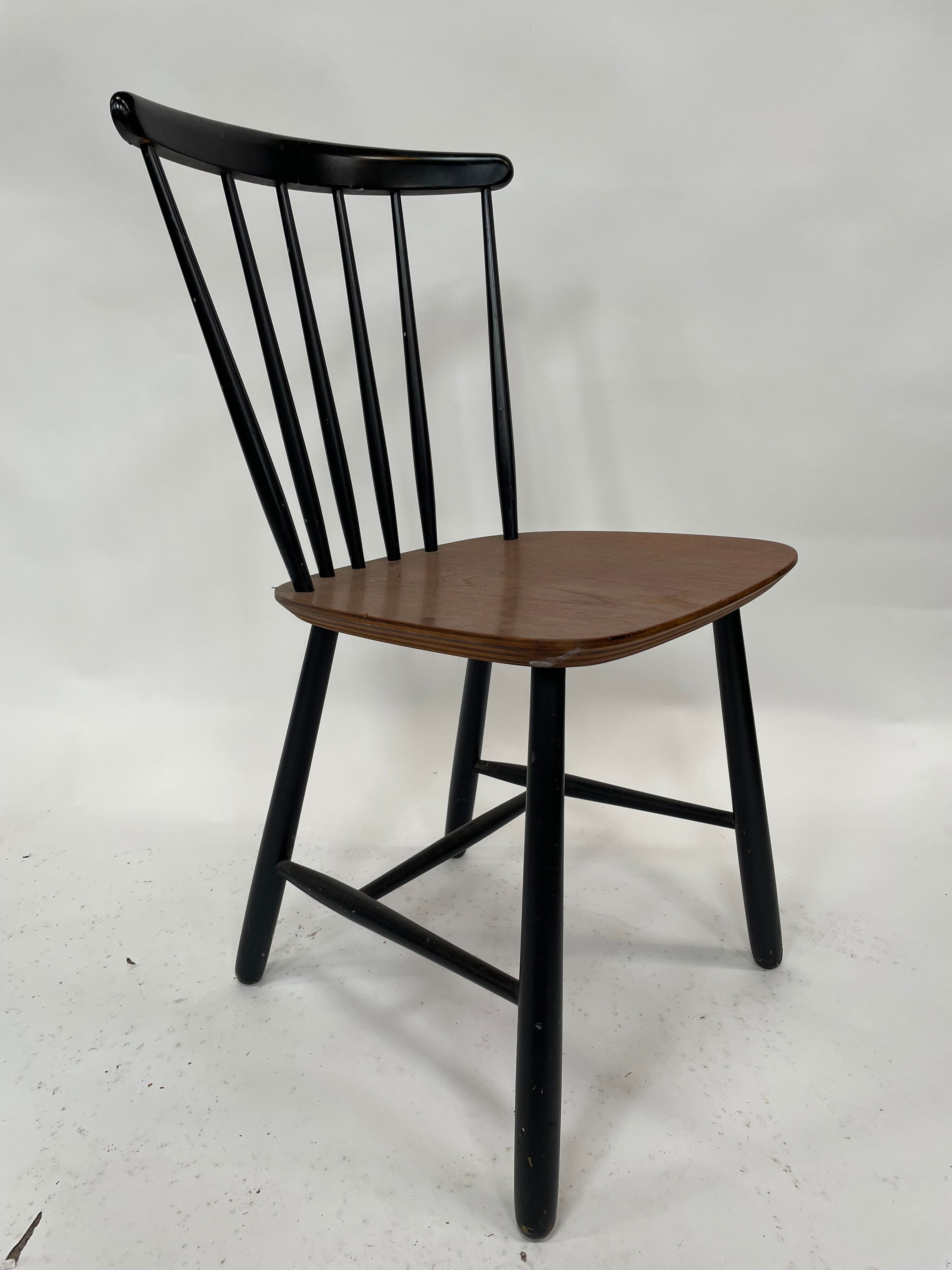Danish chair 1960 design wood