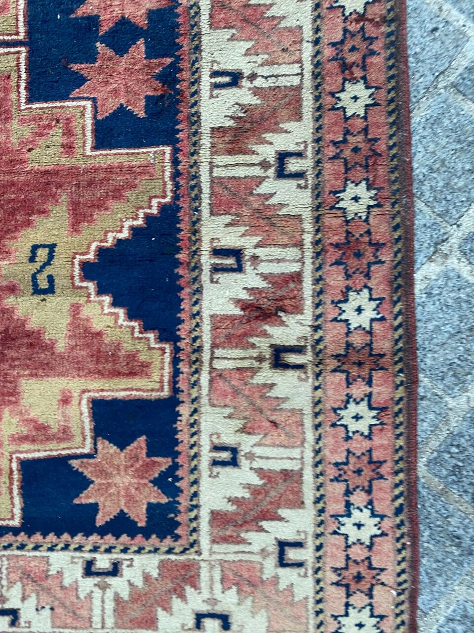 Handmade Turkish vintage carpet 102x190