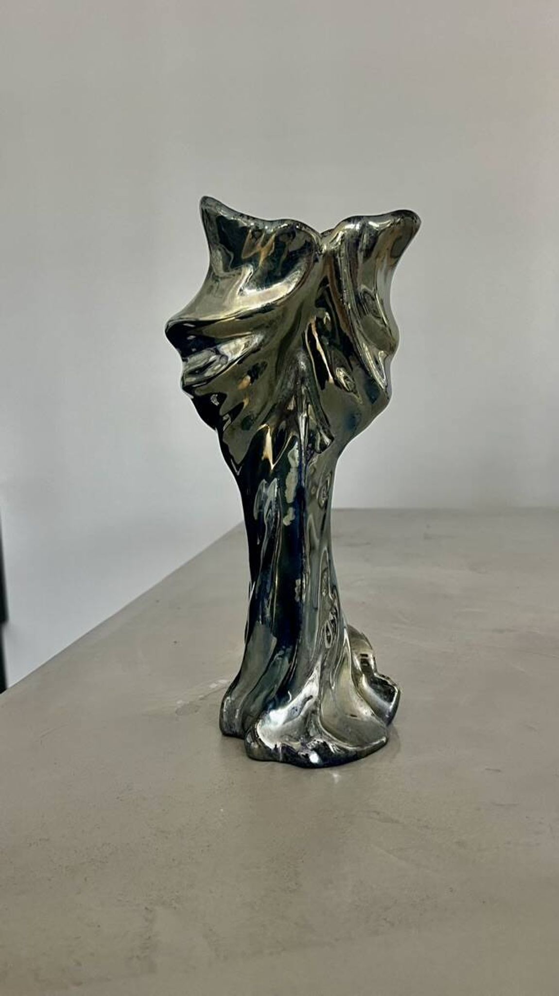 Vase ou statue manufacture rambervillers