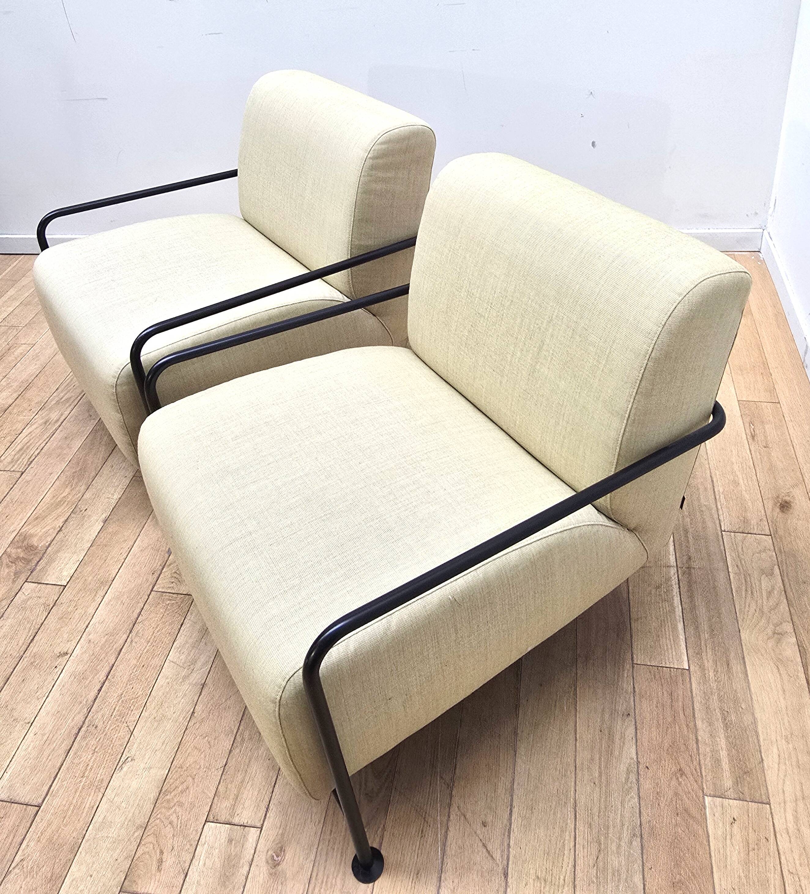 Paire de fauteuils Colubi Outdoor, Viccarbe