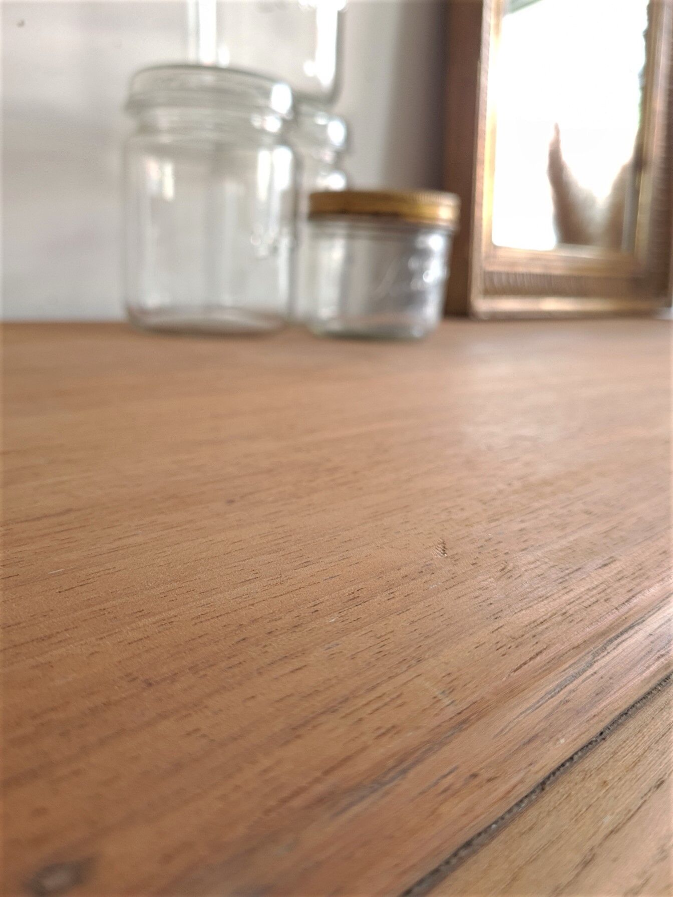 Beige parisian buffet