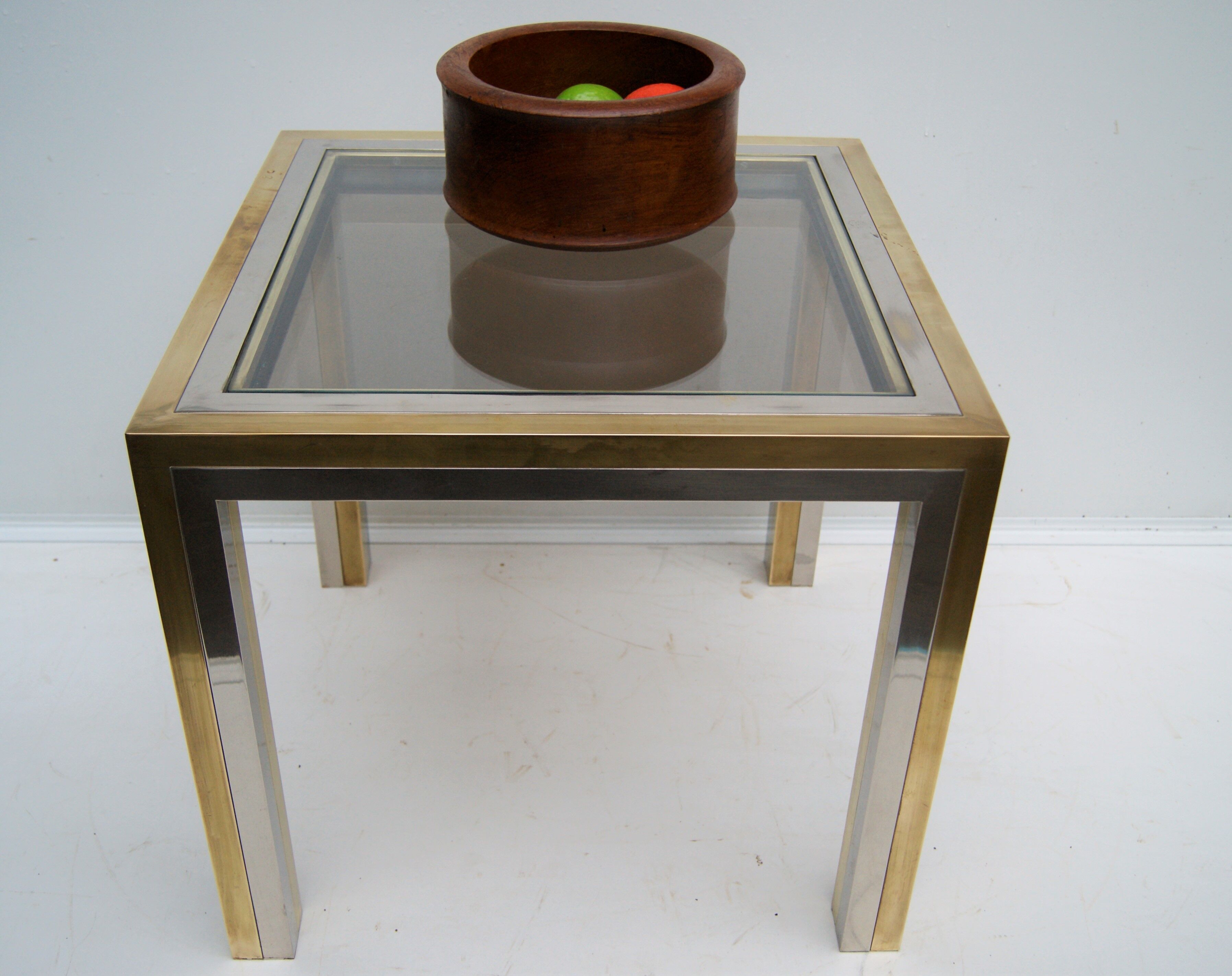 Piece of sofa coffee table brass chrome, brass. 2 glass trays. Italy 1970's