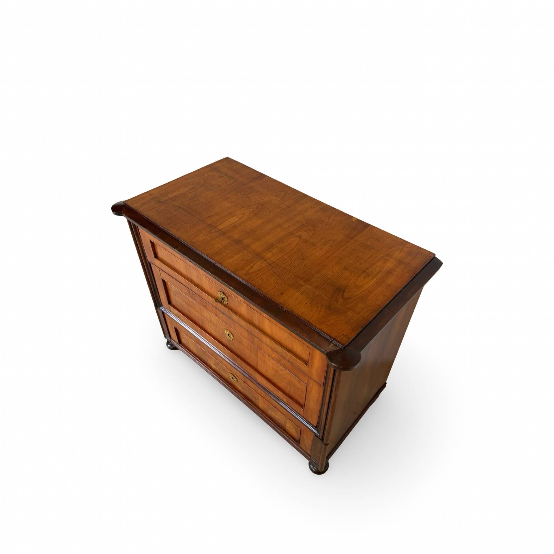 Small Antique walnut and walnut veneered Chest of Drawers – Neoclassic