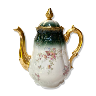 Théière en porcelaine de Limoges