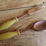 Wood and ceramic salad cutlery