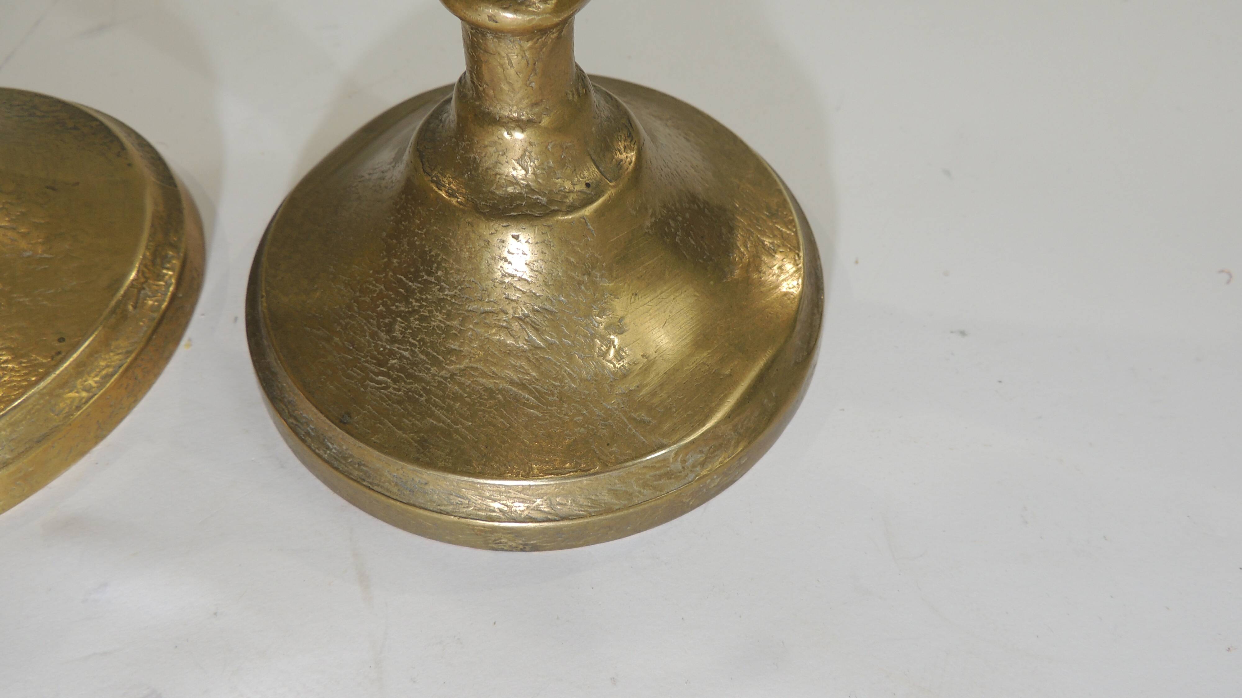 Pair of bronze candlesticks / Vintage