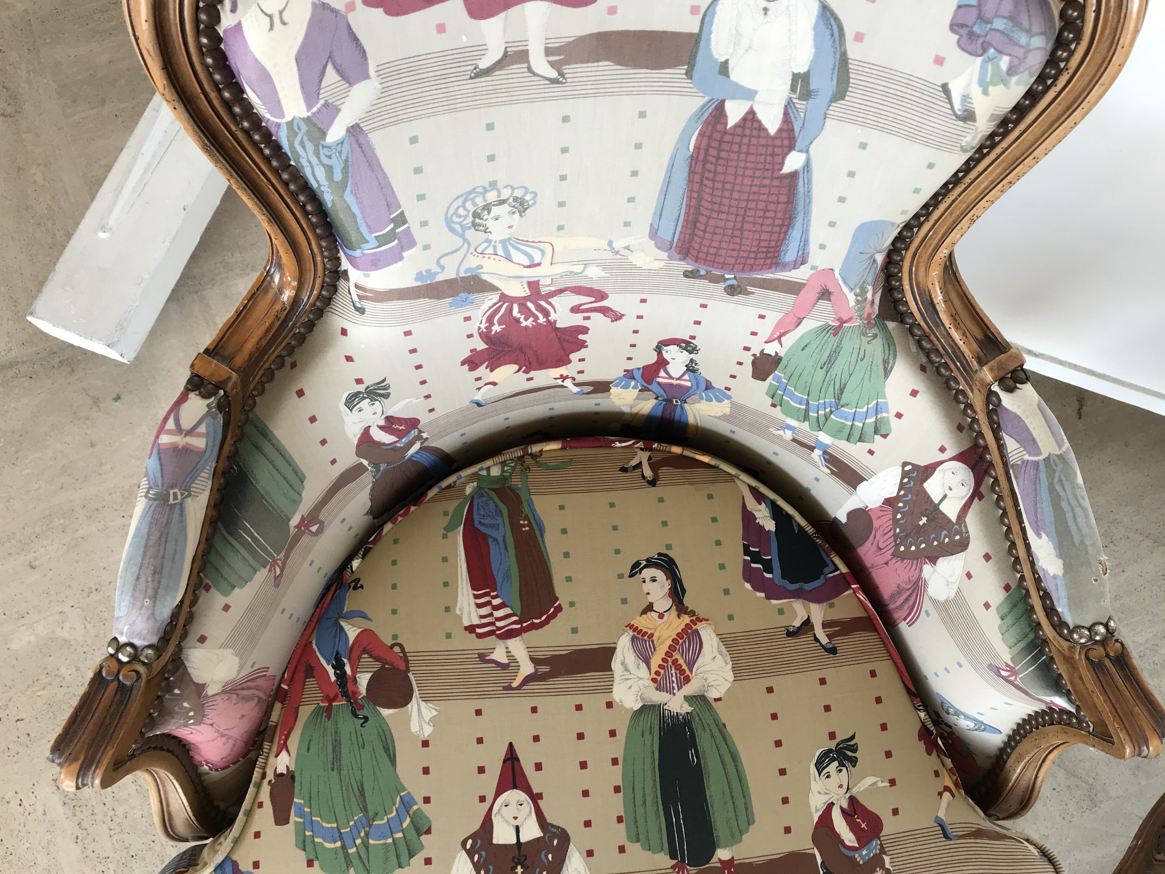 Pair of LOUIS XV-style moulded wooden shepherdesses and fabric